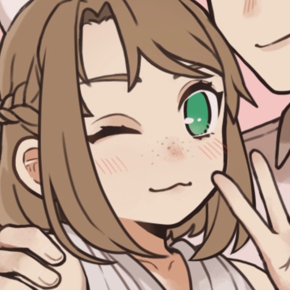 Meet your Posher, Laura! - Picture 1 of 1